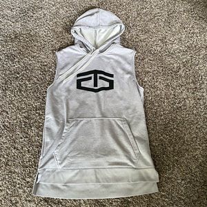 TAPOUT Sleeveless Athletic Hoodie
